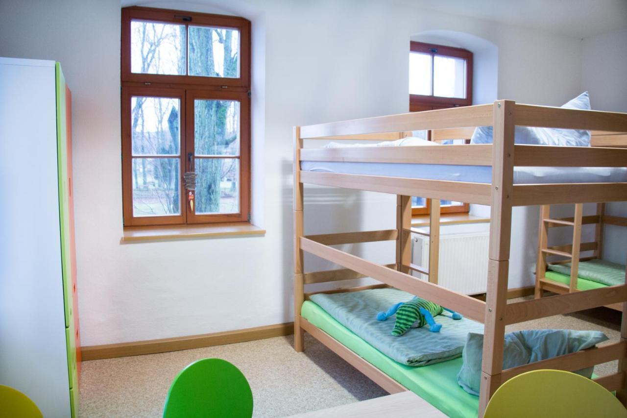 Albergue Teichcamp Grosshartmannsdorf Exterior foto