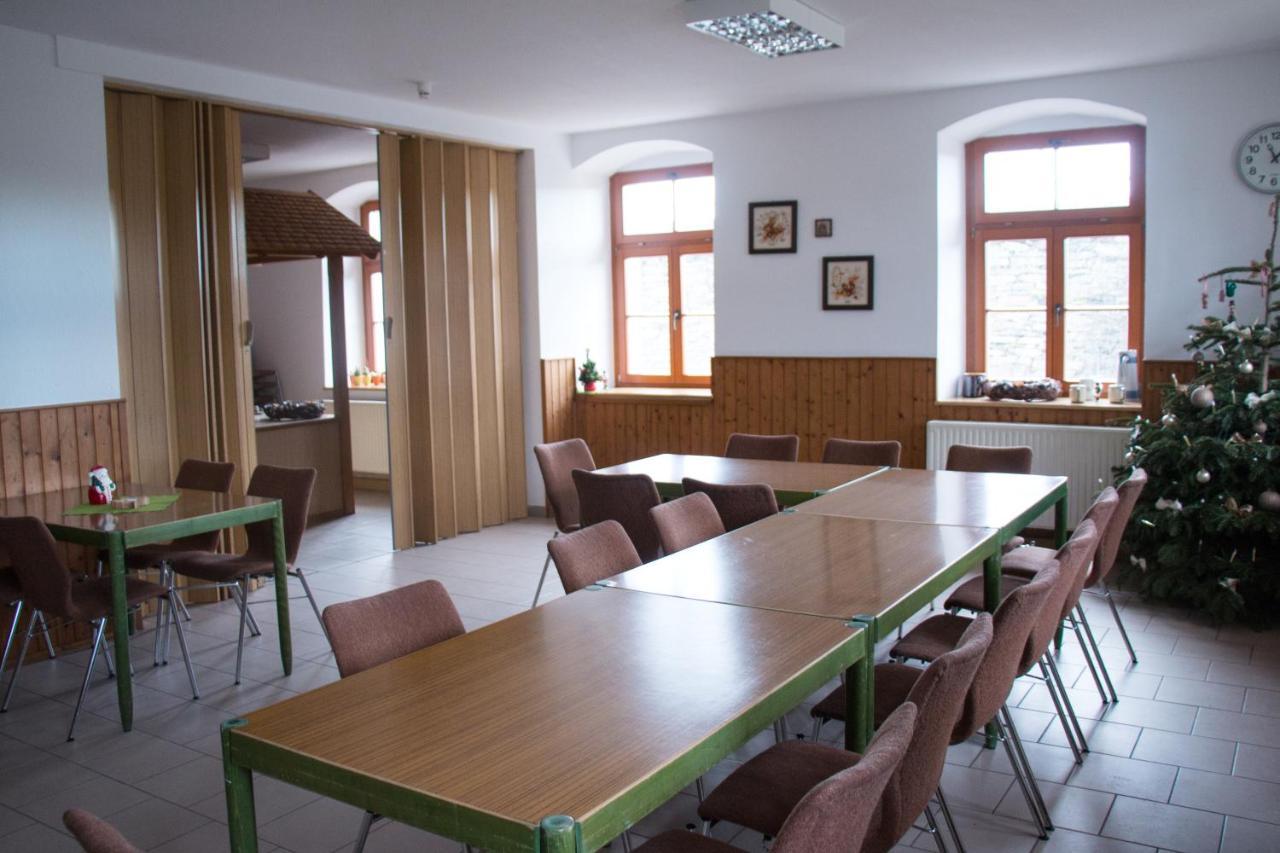 Albergue Teichcamp Grosshartmannsdorf Exterior foto