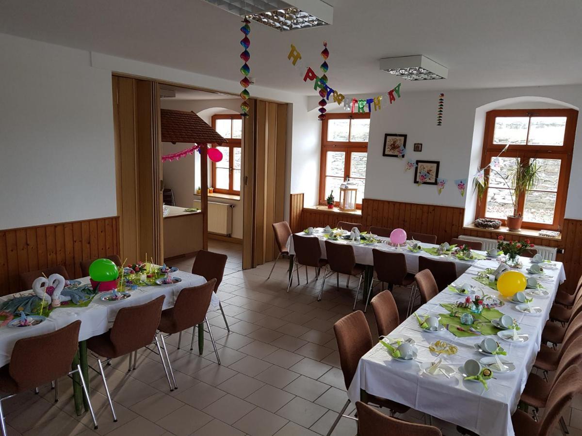 Albergue Teichcamp Grosshartmannsdorf Exterior foto